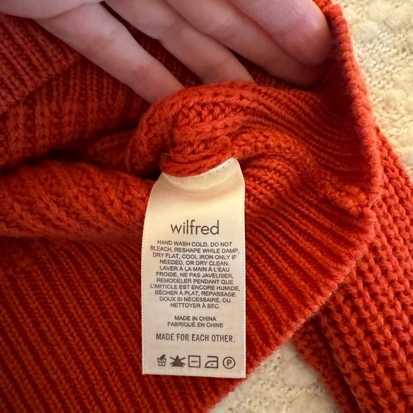Wilfred Montpellier Waist Turtleneck - great condition only worn once - Picture 7 of 7